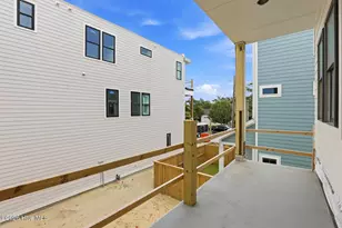 502 N Carolina Ave, Carolina Beach, NC 28428 - Photo 22