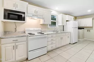 218 Banks Ct, Goldsboro, NC 27534 - Photo 10