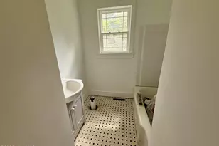 301 W Harper St, Snow Hill, NC 28580 - Photo 24
