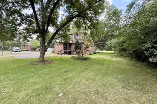 301 W Harper St, Snow Hill, NC 28580 - Photo 12