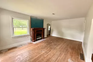 301 W Harper St, Snow Hill, NC 28580 - Photo 2