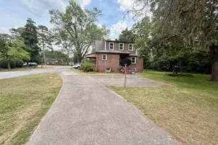 301 W Harper St, Snow Hill, NC 28580 - Photo 6