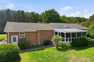 626 W Firetower Rd, Swansboro, NC 28584 - Photo 6