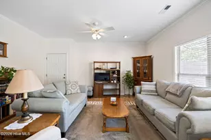 1002 Summerlin Falls Ct, Wilmington, NC 28412 - Photo 8
