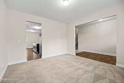 115 Mittams Point Drive, Jacksonville, NC 28546 - Photo 6
