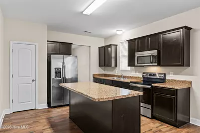 115 Mittams Point Drive, Jacksonville, NC 28546 - Photo 12