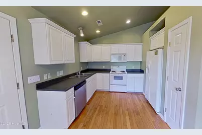 627 Tabor Lane, Wilmington, NC 28405 - Photo 6