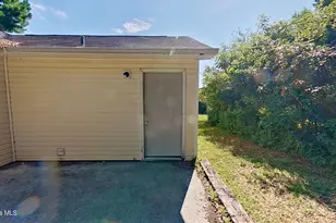 627 Tabor Ln, Wilmington, NC 28405 - Photo 20