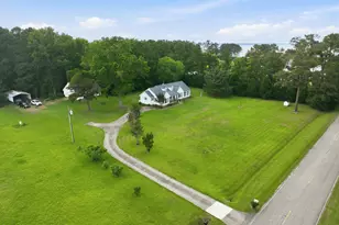 225 Godfrey Blvd, Havelock, NC 28532 - Photo 4