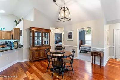 103 W Chelsea Court, Southern Pines, NC 28387 - Photo 10