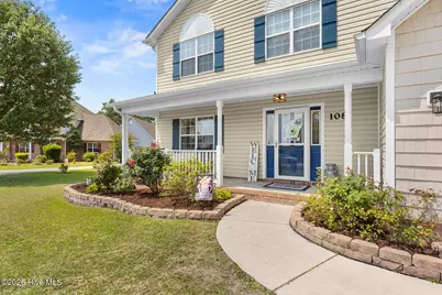 108 River Bluff Drive, Jacksonville, NC 28540 - Photo 4