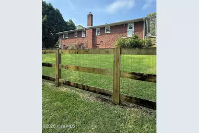 402 Stacy Avenue, Hamlet, NC 28345 - Photo 10