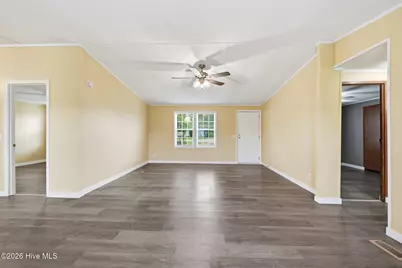 405 Lynchfield Drive, New Bern, NC 28560 - Photo 8