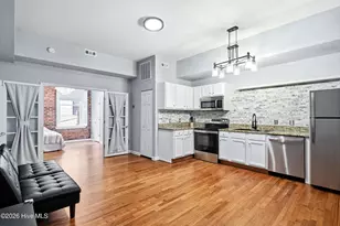 304 N Front St, Wilmington, NC 28401 - Photo 2