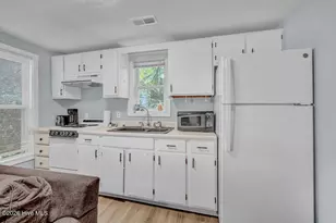 715 Carolina Beach Ave N, Carolina Beach, NC 28428 - Photo 58