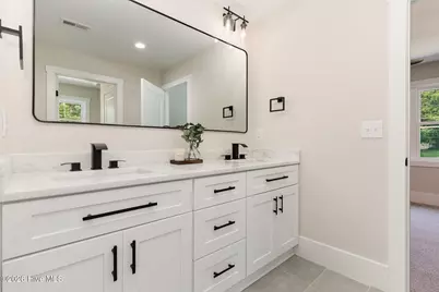 301 W College Street, Louisburg, NC 27549 - Photo 18