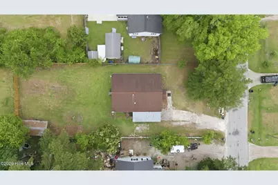 913 Fort Totten Drive, New Bern, NC 28560 - Photo 8