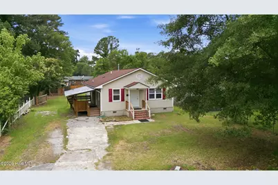 913 Fort Totten Drive, New Bern, NC 28560 - Photo 4