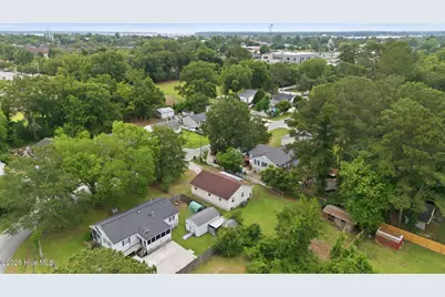913 Fort Totten Drive, New Bern, NC 28560 - Photo 12