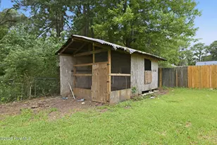 913 Fort Totten Dr, New Bern, NC 28560 - Photo 34