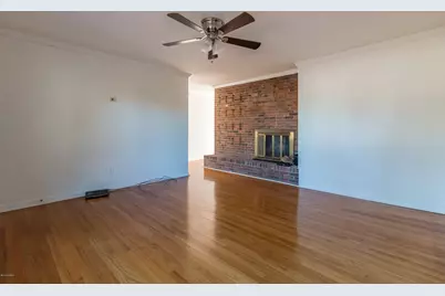 206 Marion Court, Jacksonville, NC 28546 - Photo 2