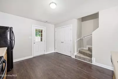 404 Springwood Drive, Jacksonville, NC 28546 - Photo 16