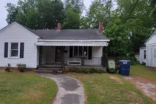 329 E 11th St, Washington, NC 27889 - Photo 1