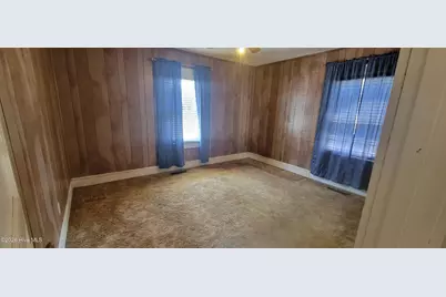 329 E 11th Street, Washington, NC 27889 - Photo 18