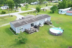662 Straits Rd, Gloucester, NC 28528 - Photo 8