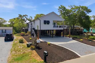 112 NE 65th St, Oak Island, NC 28465 - Photo 2