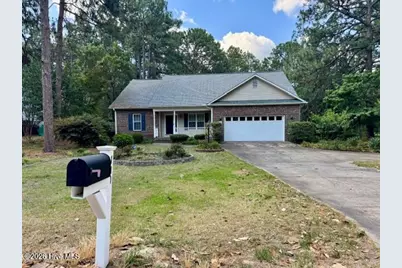 111 Michael Lane, Aberdeen, NC 28315 - Photo 2
