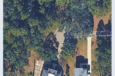 4002 Barnes Bluff Drive SE, Southport, NC 28461 - Photo 2