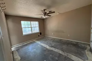 102 NW 20th St, Oak Island, NC 28465 - Photo 10
