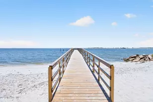 702 E Moore St, Southport, NC 28461 - Photo 24