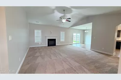 712 Hope Dexter Drive, Jacksonville, NC 28546 - Photo 4