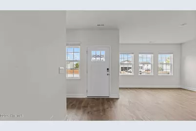 262 Lake Tyler Drive, New Bern, NC 28560 - Photo 2