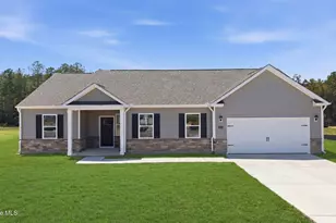 264 Lake Tyler Dr, New Bern, NC 28560 - Photo 1