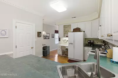 1010 Devonshire Drive, Trent Woods, NC 28562 - Photo 14