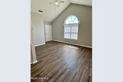 1251 Westpointe Drive #5, Greenville, NC 27834 - Photo 2