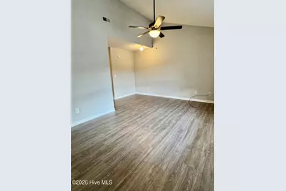 1251 Westpointe Drive #6, Greenville, NC 27834 - Photo 6