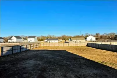 407 John Deere Court, Richlands, NC 28574 - Photo 4