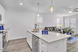 211 NE 78th St, Oak Island, NC 28465 - Photo 8