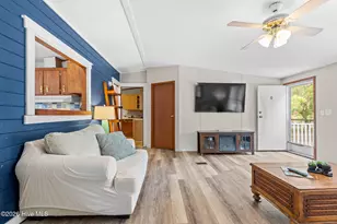 1319 Woodcrest Rd, Southport, NC 28461 - Photo 2