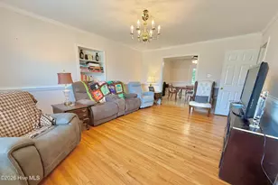 355 Camellia St, Kinston, NC 28504 - Photo 4