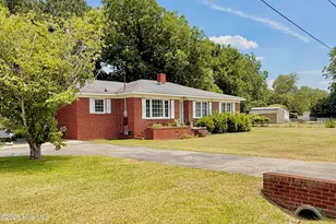 355 Camellia St, Kinston, NC 28504 - Photo 18