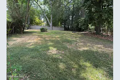 421 E 2nd Street, Washington, NC 27889 - Photo 34