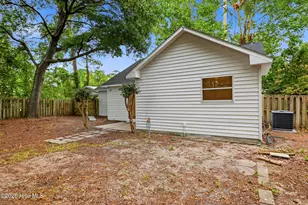 400 Dogwood Ln, Wilmington, NC 28409 - Photo 28