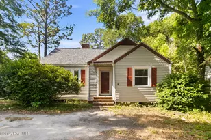 4924 Oleander Dr, Wilmington, NC 28403 - Photo 1