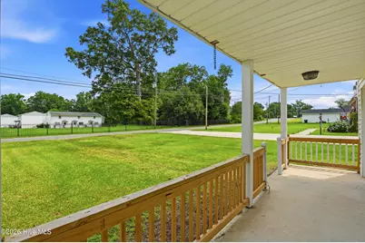 313 W Lewis Street #A & B, Whiteville, NC 28472 - Photo 4