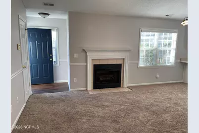 3719 Elizabeth Avenue, New Bern, NC 28562 - Photo 2